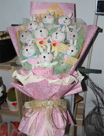 Cartoon bouquet-Little Rabbit Guai