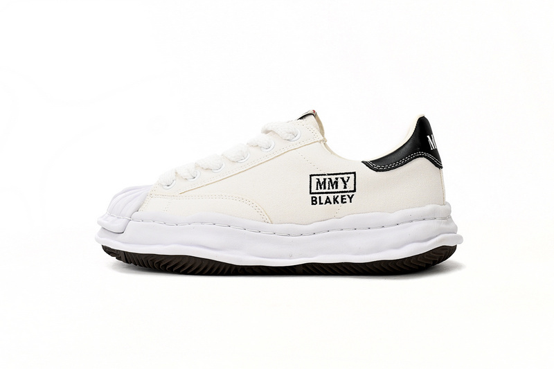 MIHARA YASUHIRO White And All White And Black Tail NO.763