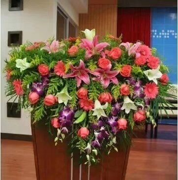 Podium Flower 5