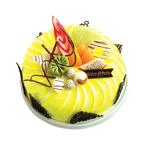 Round fresh milk fruit cake