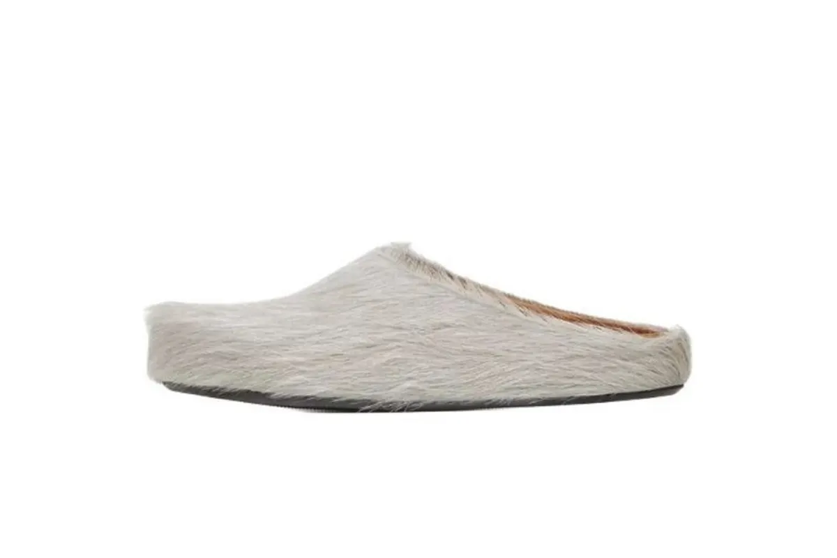 Marni Long hair Calfskin Fussbett Sabot Grey SBMR000600P412200N15