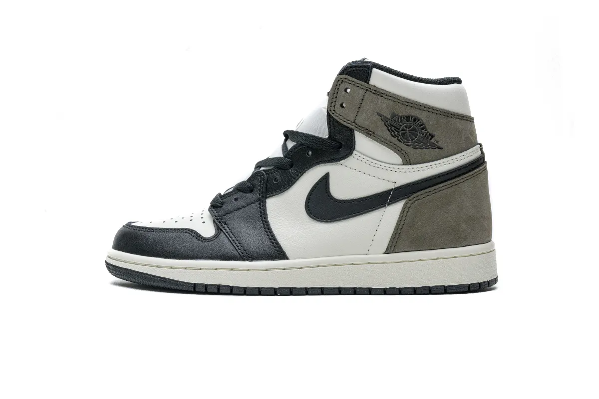 Air Jordan 1 Retro High Dark Mocha 555088-105