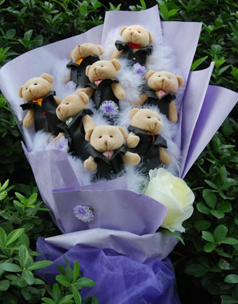 Cartoon bouquet-Mr. Handsome Mr. Bear