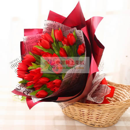 Simulated flowers and flowers will accompany you on your side