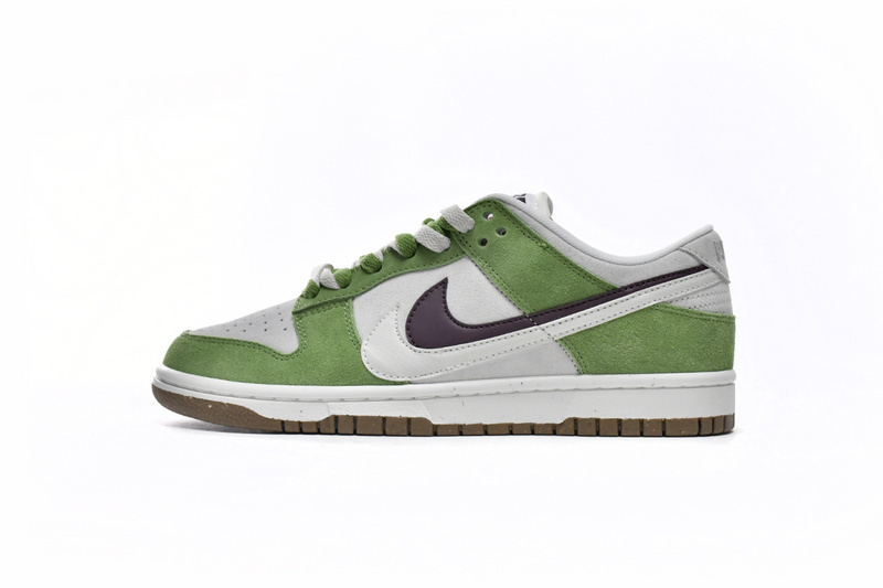 Nike Dunk Low SE“85” Vlad DO9457-103