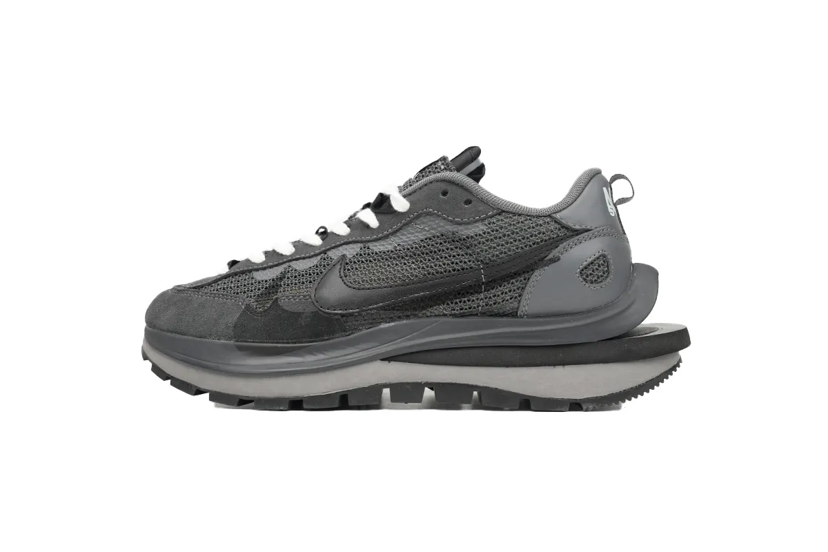 Sacai x Nike VaporWaffle Sesame Black And White Grid CV1363-105