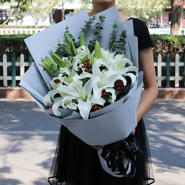 Lily Love