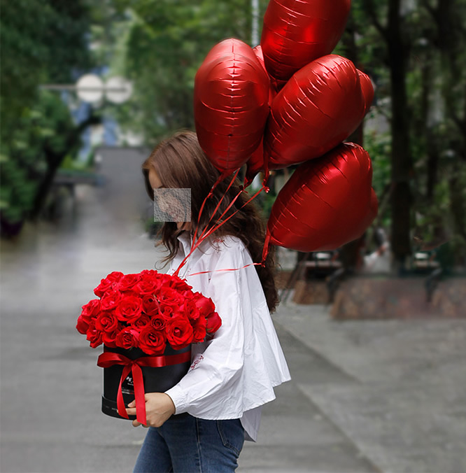 Romance perpetuates