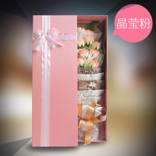 Soap flower gift box fresh light pink