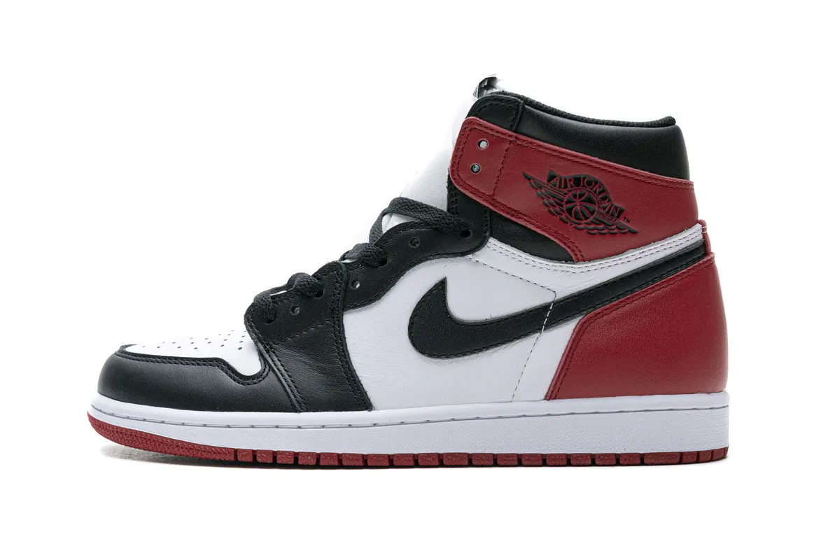 Air Jordan 1 Retro Black Toe (2016) 555088-125