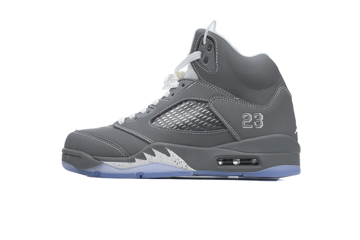 Air Jordan 5 Retro ‘Wolf Grey’136027-005