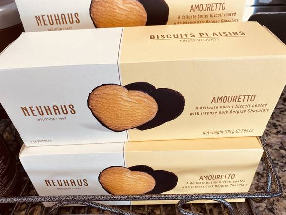 Neuhaus Amouretto Biscuits