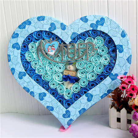Soap Flowers-92 heart-to-heart bears