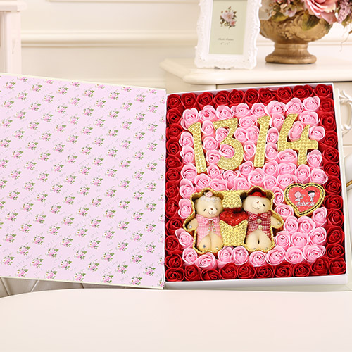 Soap Flower 1314+Hands Bear Red