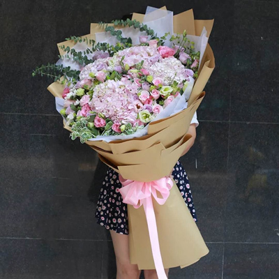 Bear Hug Bouquet 2