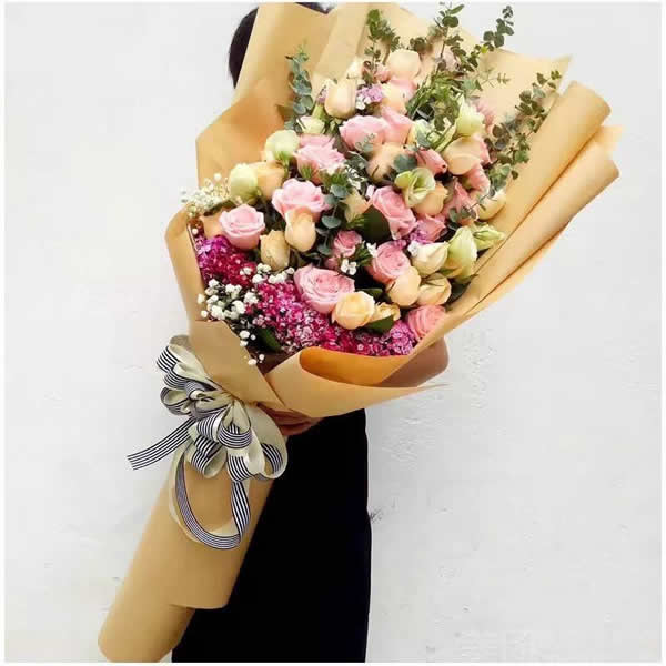 Bear Hug Bouquet 4