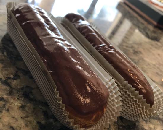 Chocolate Eclair