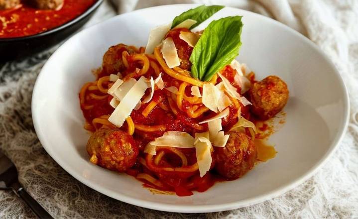 Spaghetti with Meatballs