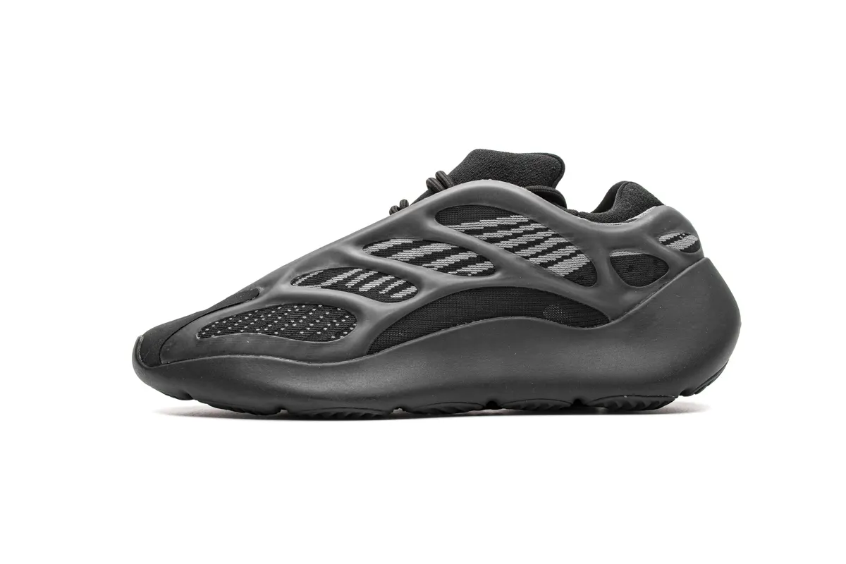 adidas Yeezy 700 V3 Alvah H67799